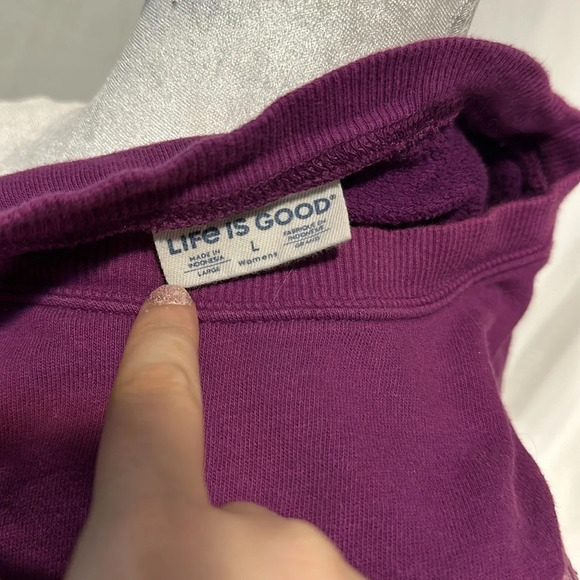 women's purple flower embroidered Life Is Good sweater size large - Picture 4 of 5